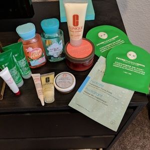 SKINCARE BUNDLE!